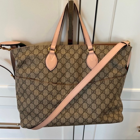 GUCCI RARE Monogram GG Supreme Diaper Tote Bag & Changing Mat - Picture 4 of 12